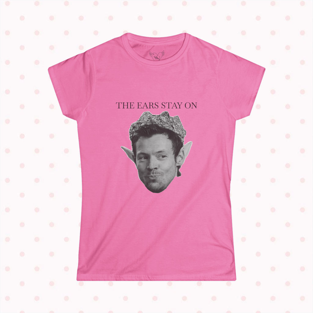 EARS STAY ON TEE